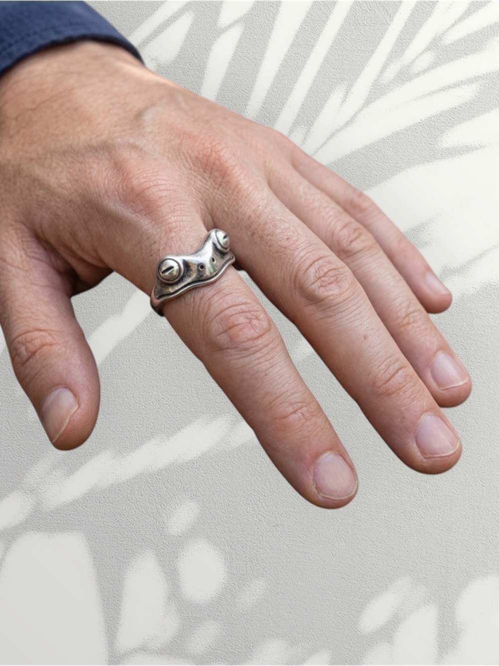Sterling Silver Frog Ring - Sculpted Frog Design
